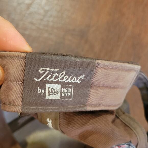 Titleist FJ Strap Back Cap Hat Golf Brown Baseball Cap New Era - Picture 8 of 8